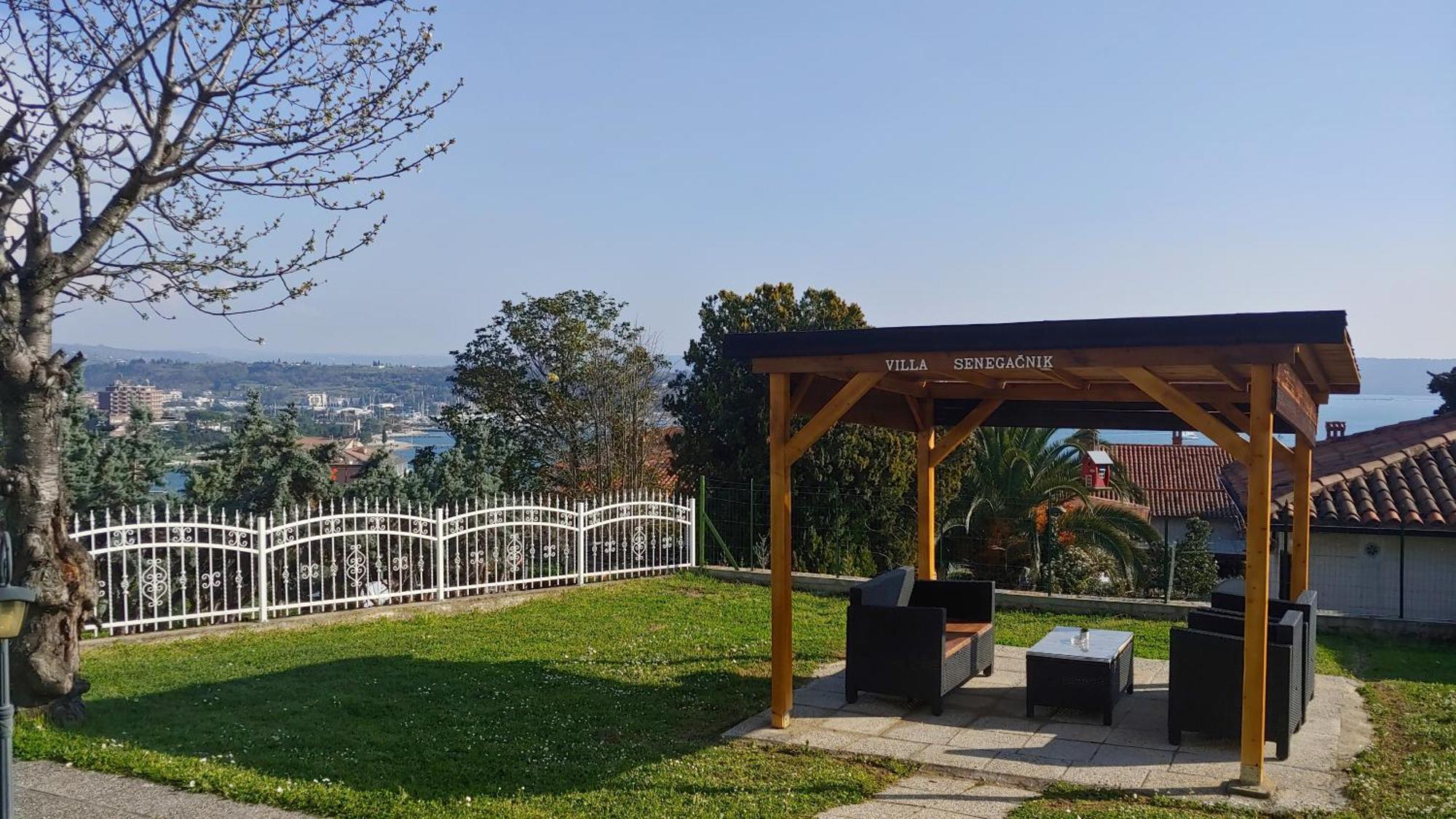 Villa Senegacnik Portoroz Bilik gambar